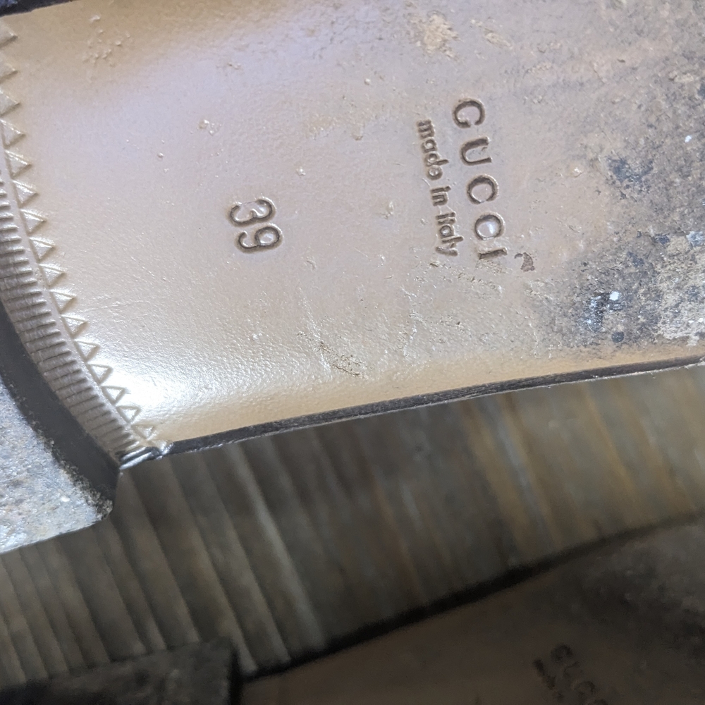 Gucci Women's Black Leather Loafers - Picture 5 of 8